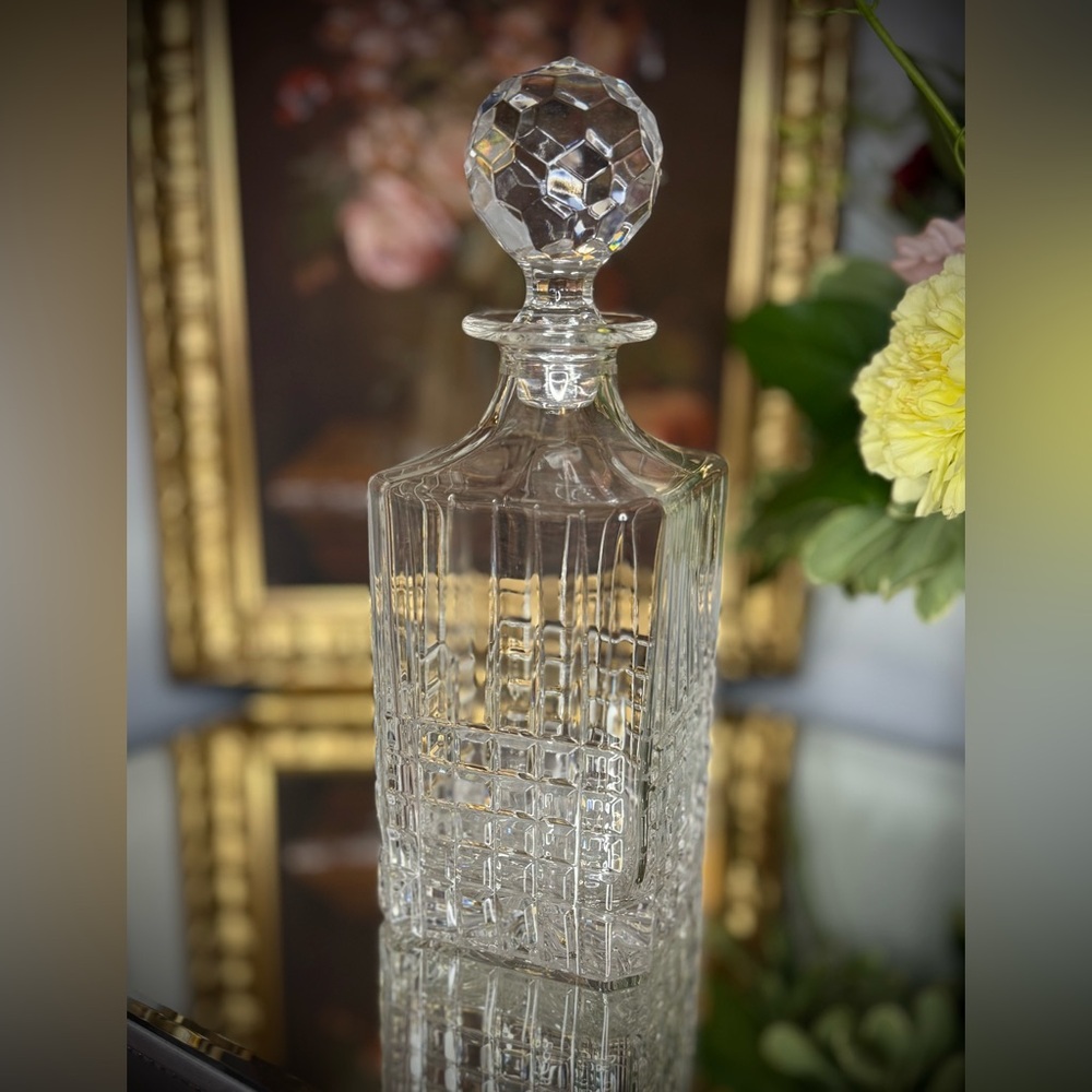 Tiffany & Co. Hand-Cut Lead Crystal Decanter – Signed – Box Included